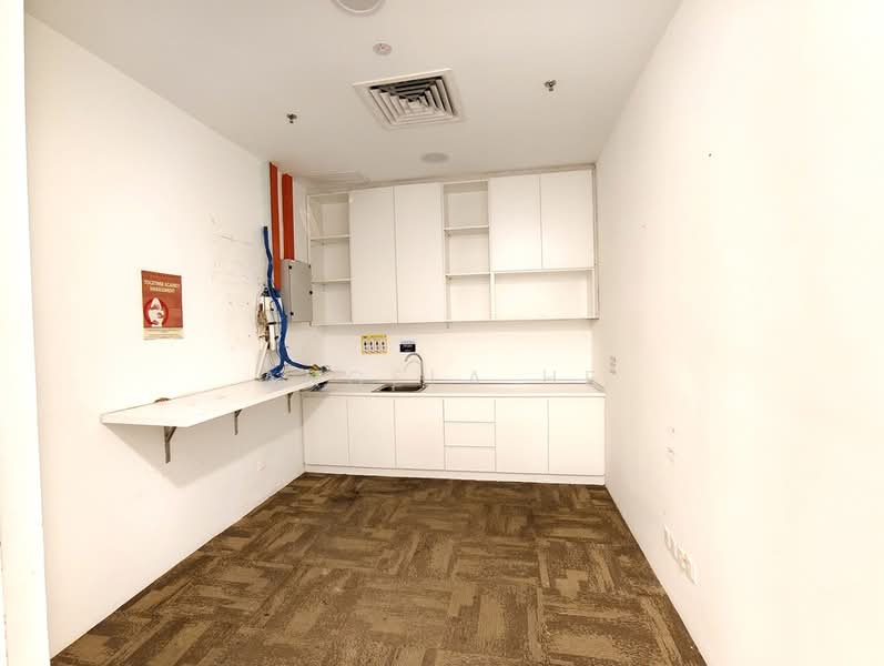 Office for Rent in Petaling Jaya (Selangor) - Angela He - Kitchen - PropertyGuru.com.my