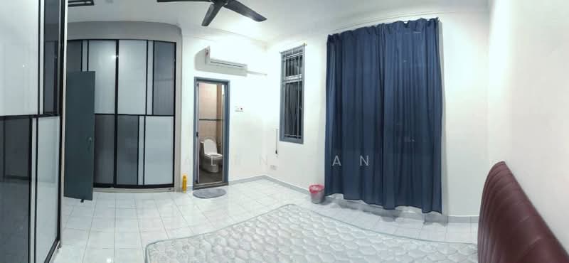 26th Avenue, Bukit Indah untuk Untuk Disewa - RM 1,100 /bulan, Apr 2026 - Bedroom - PropertyGuru.com.my