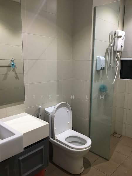 Servis Apartment untuk Dijual di Liberty Tower @ i-City - Krystin Lim - Bathroom - PropertyGuru.com.my