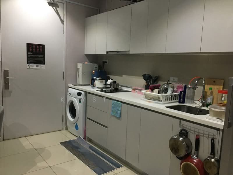 Servis Apartment untuk Dijual di Liberty Tower @ i-City - Krystin Lim - Kitchen - PropertyGuru.com.my