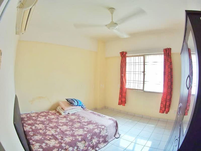 1-storey Terraced House for Sale in Kajang (Selangor) - Calvin Kok - Bedroom - PropertyGuru.com.my