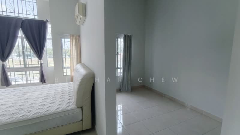 2-storey Terraced House for Sale in Setia Indah (Setia Alam) - Bee Har Chew - Bedroom - PropertyGuru.com.my