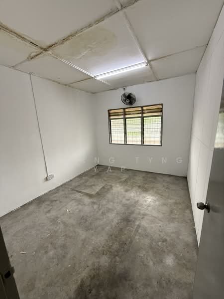 SS 13 Flat untuk Untuk Disewa - RM 1,000 /bulan, Apr 2026 - Interior - PropertyGuru.com.my