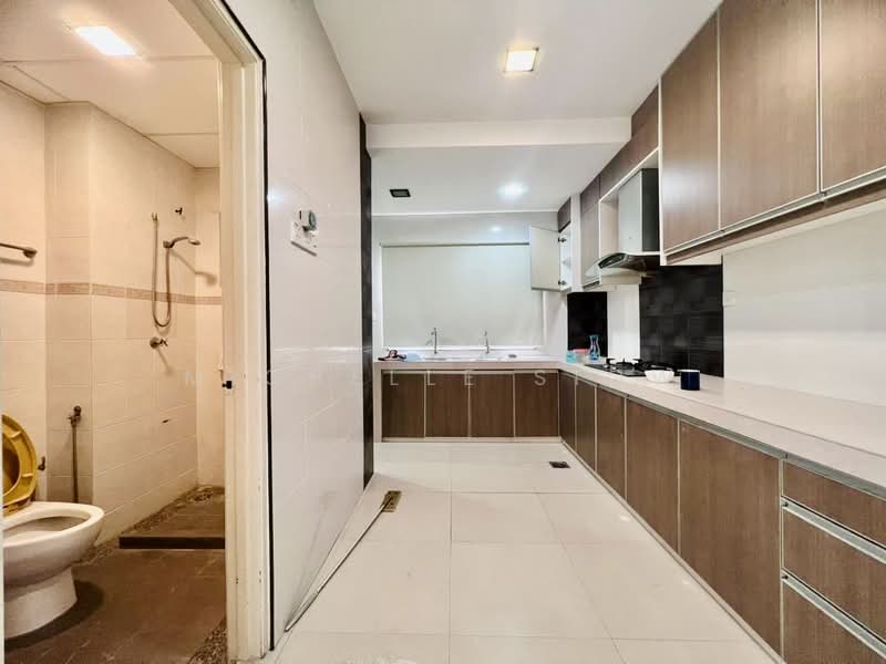 2-storey Terraced House for Sale in Bandar Mahkota Cheras (Cheras) - Michelle Siow - Kitchen - PropertyGuru.com.my