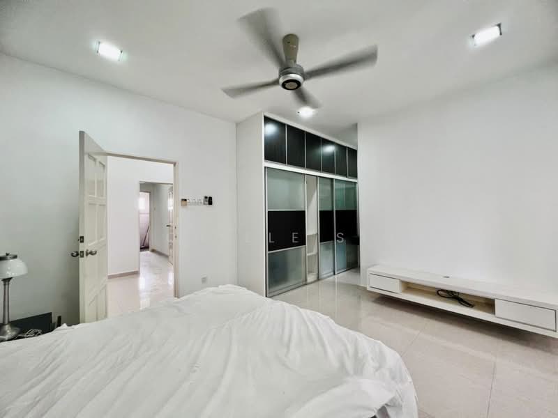 2-storey Terraced House for Sale in Bandar Mahkota Cheras (Cheras) - Michelle Siow - Bedroom - PropertyGuru.com.my