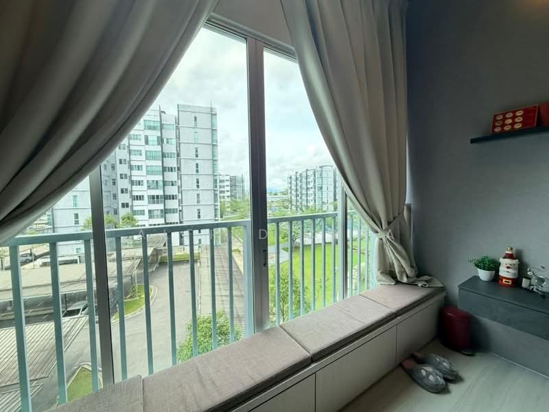 Apartment for Sale at Liberty Grove - Alfred Chua - Balcony - PropertyGuru.com.my