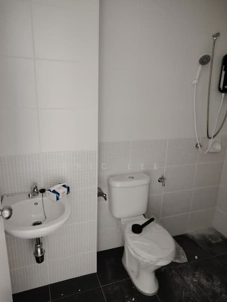 Terraced House for Sale in Kota Masai (Pasir Gudang) - Eric Lee - Bathroom - PropertyGuru.com.my