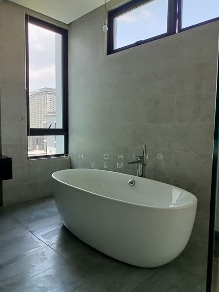 Semi-Detached House for Sale in Taman Melawati (Ulu Kelang) - Soh Ching Yem - Bathroom - PropertyGuru.com.my