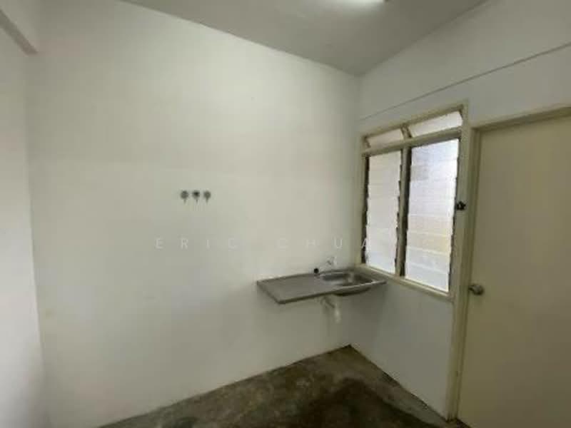 Flat Bukit Indah untuk Untuk Disewa - RM 1,000 /bulan, Apr 2026 - Interior - PropertyGuru.com.my