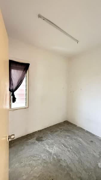 Flat Bukit Indah untuk Untuk Disewa - RM 1,000 /bulan, Apr 2026 - Interior - PropertyGuru.com.my