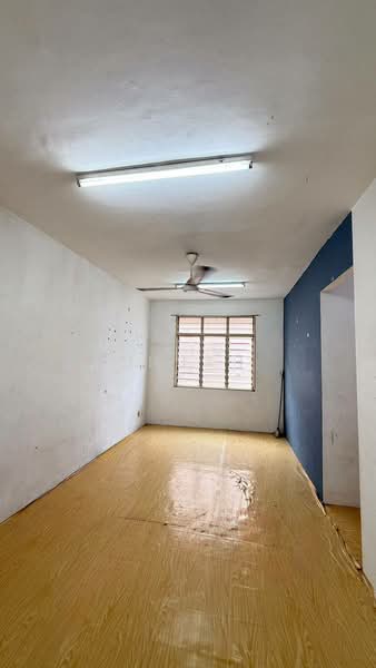 Flat Bukit Indah untuk Untuk Disewa - RM 1,000 /bulan, Apr 2026 - Interior - PropertyGuru.com.my