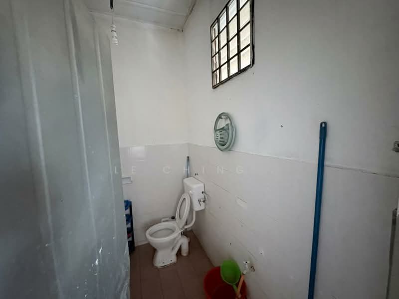 1-storey Terraced House for Rent in Kulai (Johor) - Le Ching . - Bathroom - PropertyGuru.com.my