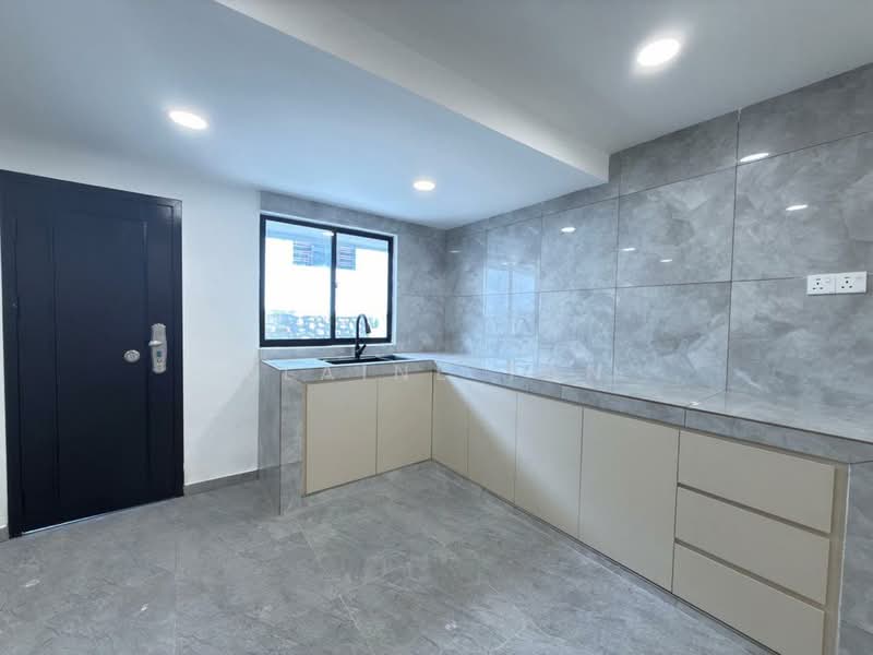 1-storey Terraced House for Sale in Skudai (Johor) - Elaine Tan - Kitchen - PropertyGuru.com.my