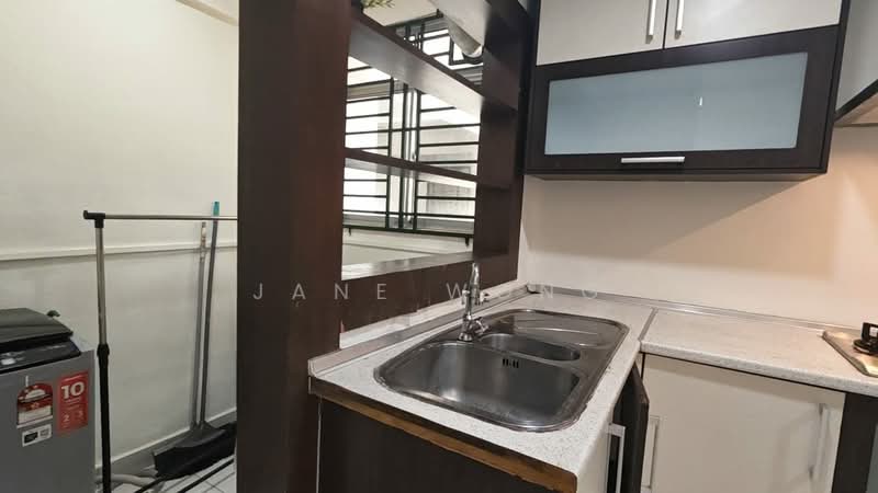Kondominium untuk Disewa di Puncak Nusa Kelana - Jane Wong - Kitchen - PropertyGuru.com.my
