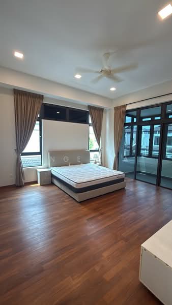 Rumah Berkembar untuk Disewa di Iskandar Puteri (Nusajaya) (Johor) - Angelina Tan - Bedroom - PropertyGuru.com.my