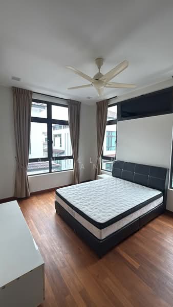 Rumah Berkembar untuk Disewa di Iskandar Puteri (Nusajaya) (Johor) - Angelina Tan - Bedroom - PropertyGuru.com.my