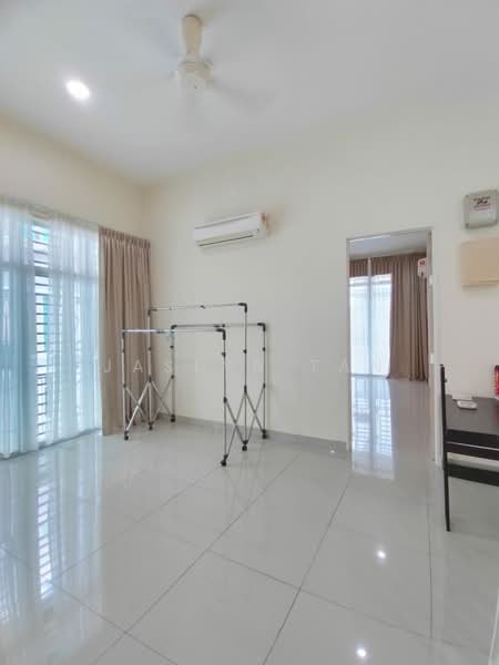 2-storey Terraced House for Rent in Johor Bahru (Johor) - Jaslyn Tan - Living Room - PropertyGuru.com.my