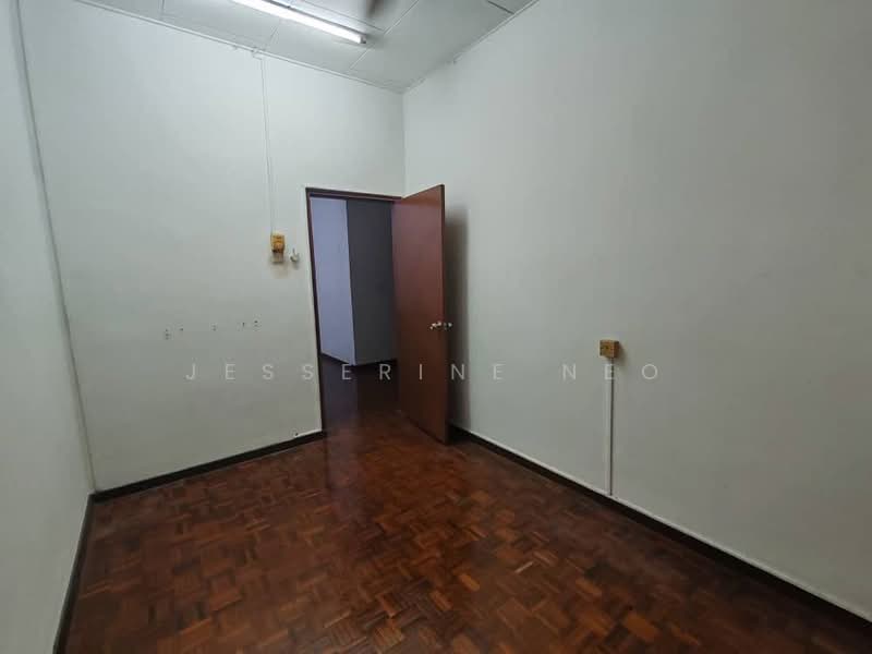 2-storey Terraced House for Sale in Taman Bukit Mewah (Tampoi) - Jesserine Neo - Interior - PropertyGuru.com.my