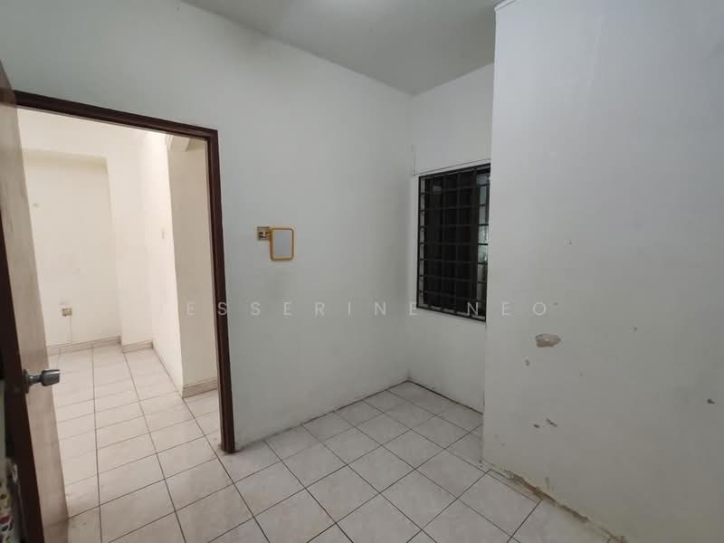 2-storey Terraced House for Sale in Taman Bukit Mewah (Tampoi) - Jesserine Neo - Interior - PropertyGuru.com.my