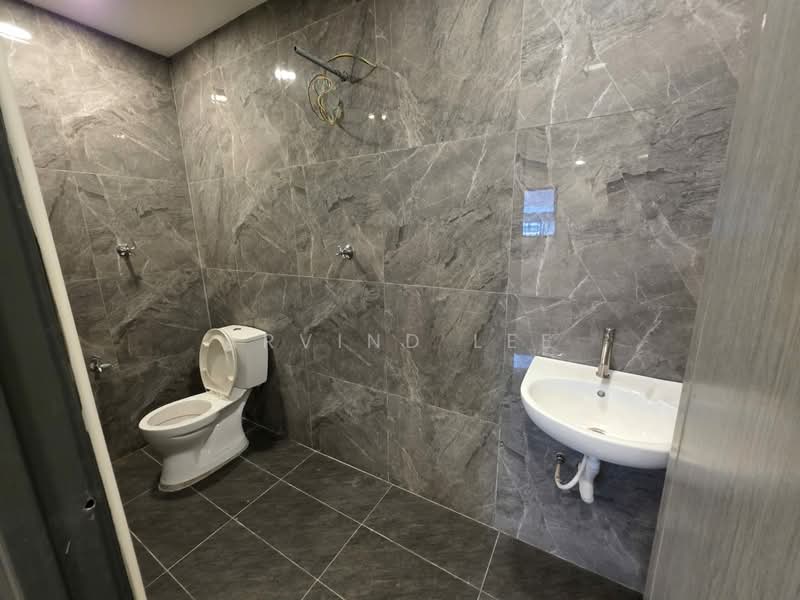 1-storey Terraced House for Sale in Klang (Selangor) - Arvind Lee - Bathroom - PropertyGuru.com.my