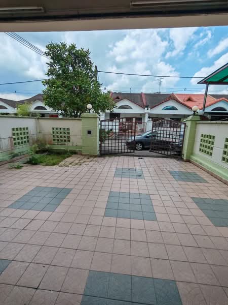1-storey Terraced House for Rent in Johor Bahru (Johor) - Grace Lau - Exterior - PropertyGuru.com.my