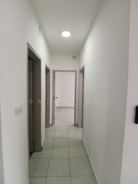 Pangsapuri untuk Disewa di Residensi Riamas - Monique Chai - Corridor - PropertyGuru.com.my