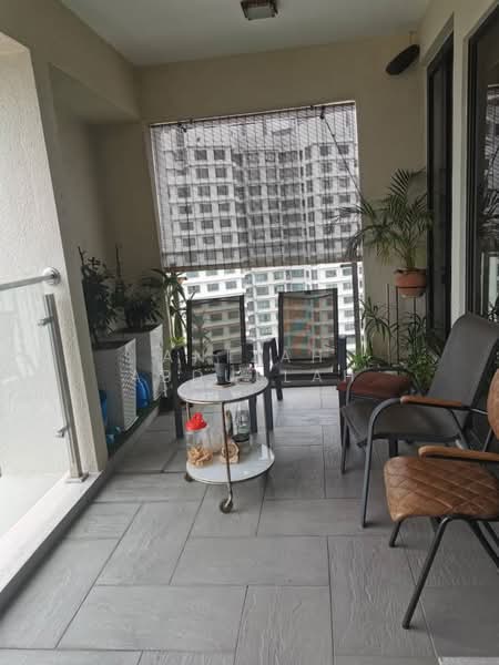 Everest Tower untuk Untuk Dijual - RM 1,500,000, Apr 2026 - Balcony - PropertyGuru.com.my