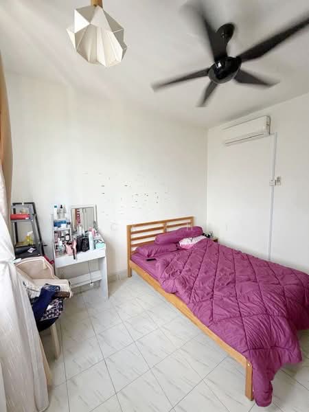 Pangsapuri untuk Dijual di Denai Nusantara Apartment - Jack Chai - Bedroom - PropertyGuru.com.my