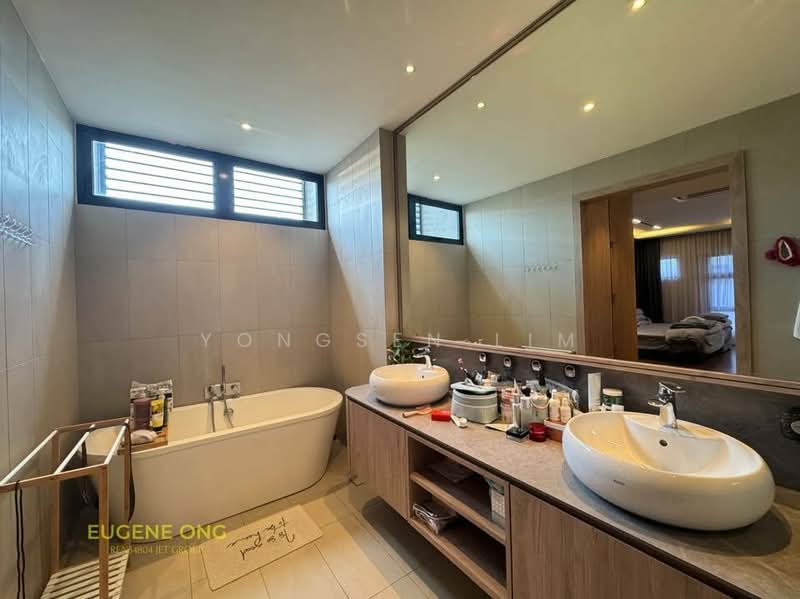 Semi-Detached House for Sale in Bandar Tropicana Aman (Telok Panglima Garang) - Yongsen Lim - Bathroom - PropertyGuru.com.my