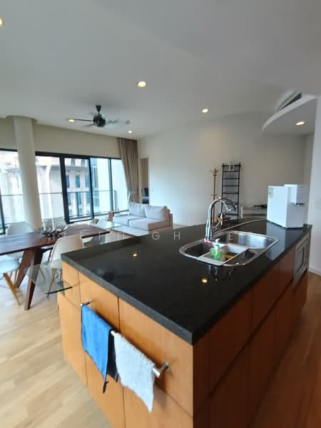 Service Residence for Sale at St Mary Residences - Jeff GH Lee - Kitchen - PropertyGuru.com.my