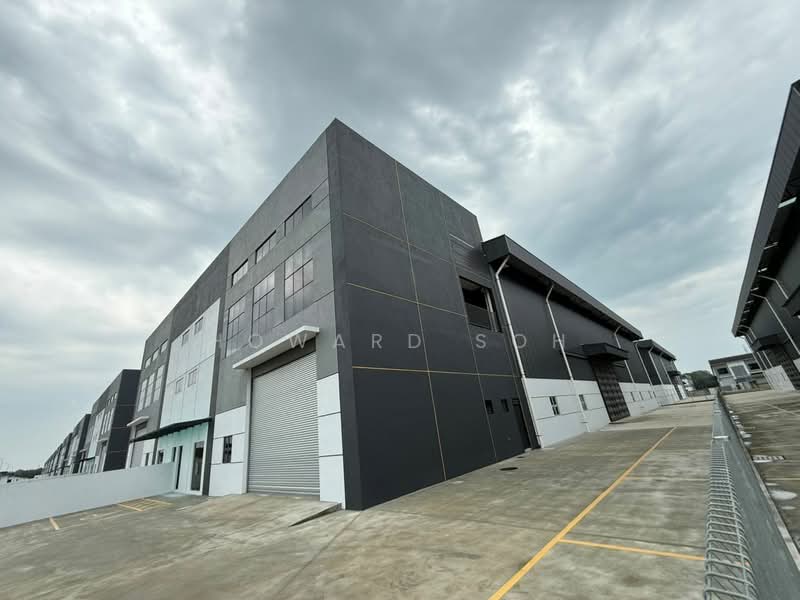 Detached Factory for Rent in Kampung Sri Cheeding (Jenjarom) - Howard Soh - Exterior - PropertyGuru.com.my