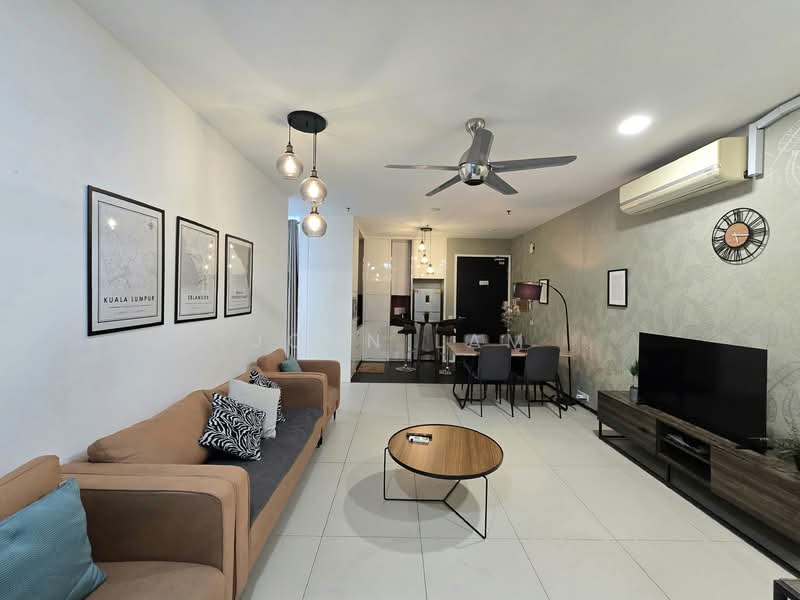 Servis Apartment untuk Dijual di Mont Kiara (Kuala Lumpur) - John Lam - Living Room - PropertyGuru.com.my