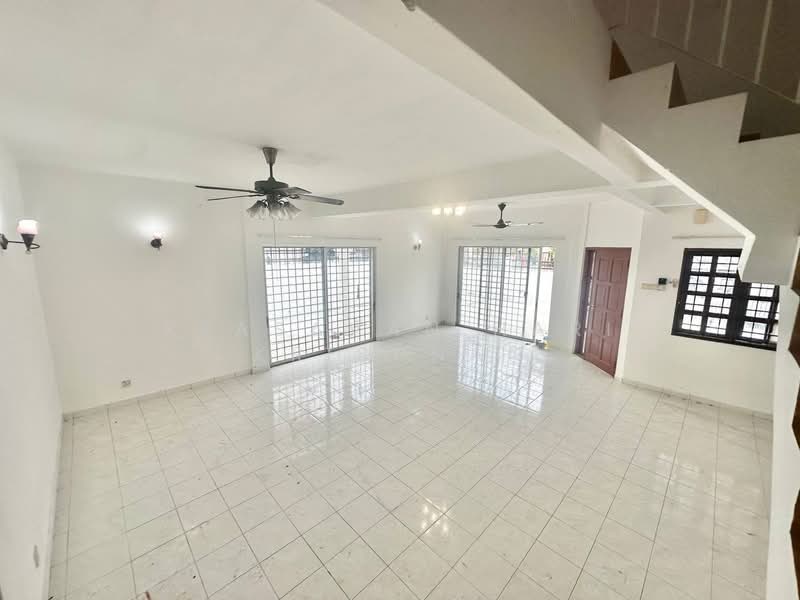Taman Seri Taming untuk Untuk Dijual - RM 699,000, Apr 2026 - PropertyGuru.com.my