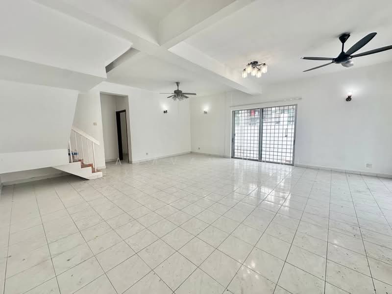 Taman Seri Taming untuk Untuk Dijual - RM 699,000, Apr 2026 - PropertyGuru.com.my