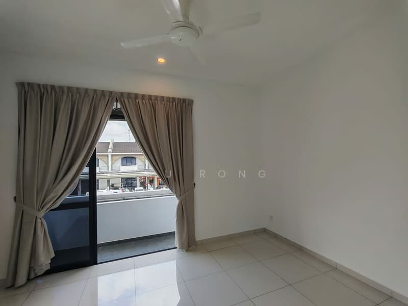 Terraced House for Rent in Johor Bahru (Johor) - Qiu Rong - Balcony - PropertyGuru.com.my