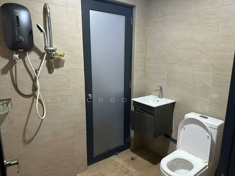Rumah Teres 2-Tingkat untuk Dijual di Kota Kemuning (Shah Alam) - Anjoe Tang - Bathroom - PropertyGuru.com.my