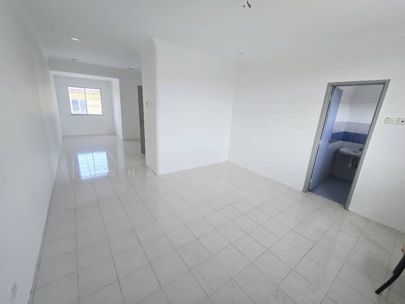 Rumah Teres 2 Tingkat untuk Disewa di Taman Sri Saujana (Kota Tinggi) - Sharon Lau - Interior - PropertyGuru.com.my