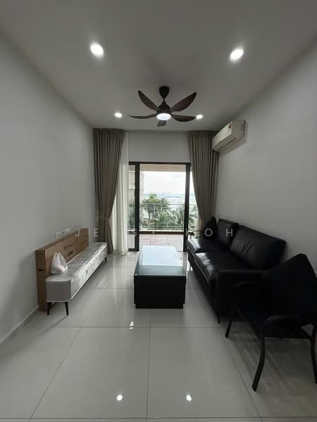 Condominium for Rent at Kings Bay @ Country Garden Danga Bay - Jessy Koh - Living Room - PropertyGuru.com.my