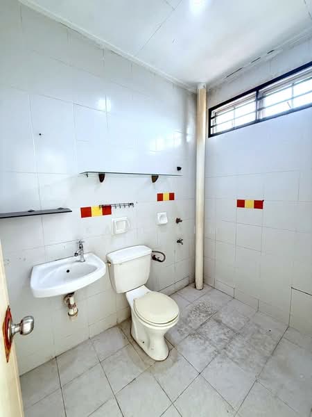 Taman Desa Tebrau untuk Untuk Dijual - RM 700,000, Apr 2026 - Bathroom - PropertyGuru.com.my