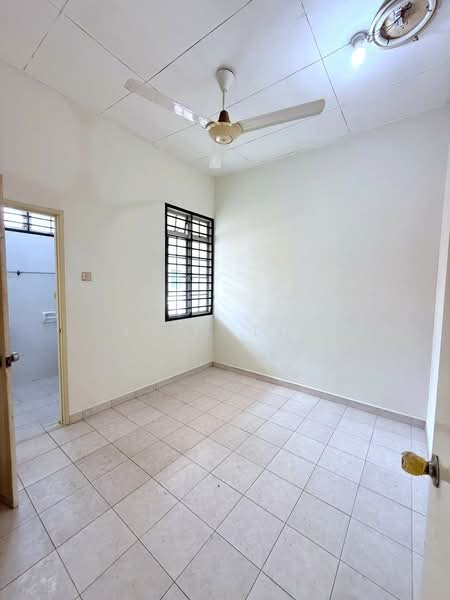 Taman Desa Tebrau untuk Untuk Dijual - RM 700,000, Apr 2026 - Interior - PropertyGuru.com.my