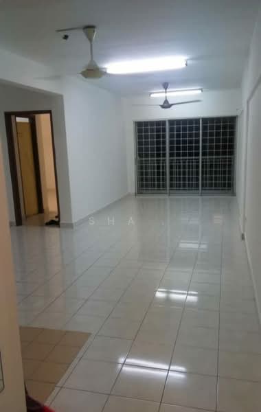 Apartment Selasih untuk Untuk Disewa - RM 1,200 /bulan, Apr 2026 - Living Room - PropertyGuru.com.my