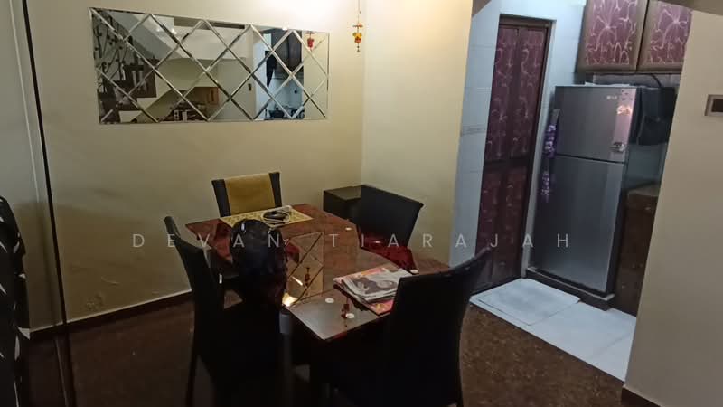 3-storey Terraced House for Sale in Taman Sri Sinar (Segambut) - Devan Tiarajah - Dining Room - PropertyGuru.com.my