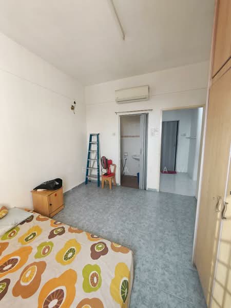 Apartment for Sale at Nipah Emas - Albeena Law - Bedroom - PropertyGuru.com.my