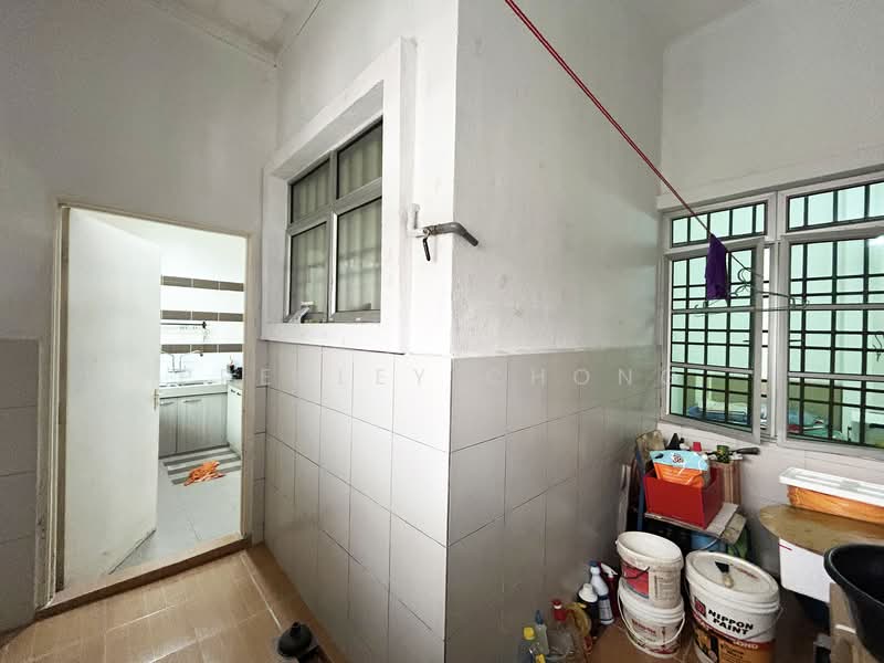 Perak Jaya Renovated 2 Storey Terrace 20x74' untuk Untuk Dijual - RM 480,000, Apr 2026 - Extended Laundry Area - PropertyGuru.com.my