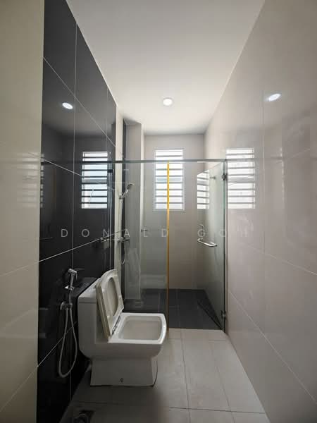 The Sierra @ Meru Desa Park untuk Untuk Dijual - RM 1,300,000, Apr 2026 - Bathroom - PropertyGuru.com.my