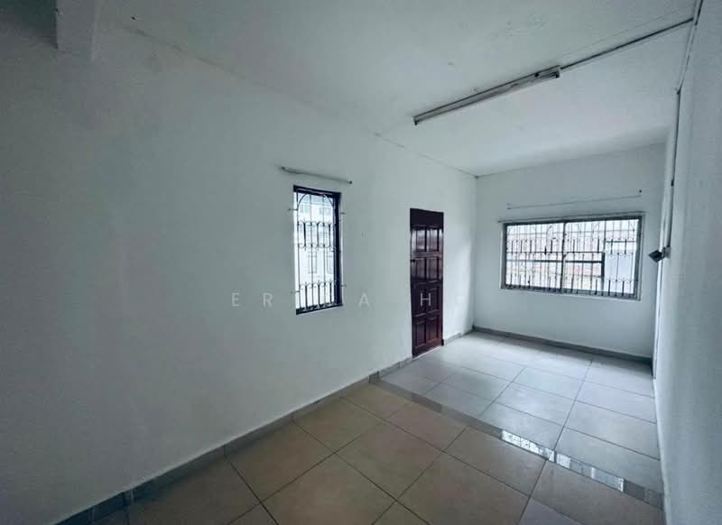 Retail Space for Rent in Taman Sri Tebrau (Johor Bahru) - Erica Ho - Interior - PropertyGuru.com.my