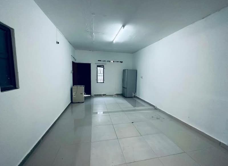 Retail Space for Rent in Taman Sri Tebrau (Johor Bahru) - Erica Ho - Interior - PropertyGuru.com.my