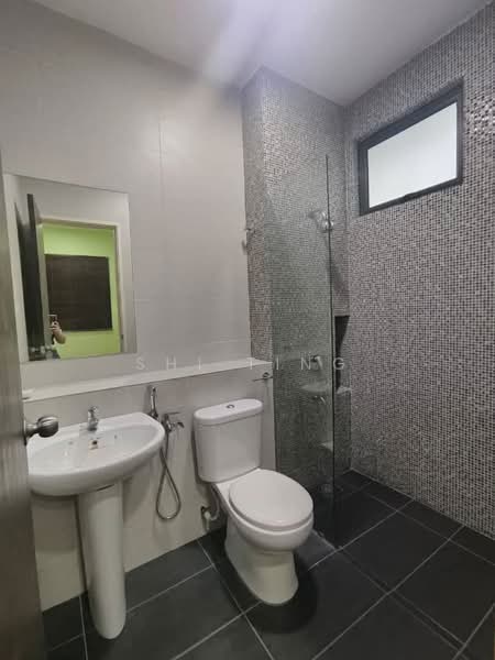 Semi-Detached House for Sale in Setia Eco Gardens (Gelang Patah) - Shi Ting - Bathroom - PropertyGuru.com.my
