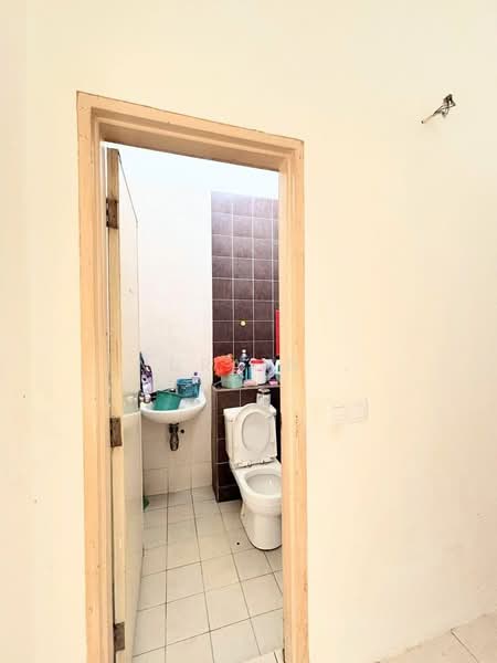 2-storey Terraced House for Sale in Shah Alam (Selangor) - Nurain . - Bathroom - PropertyGuru.com.my