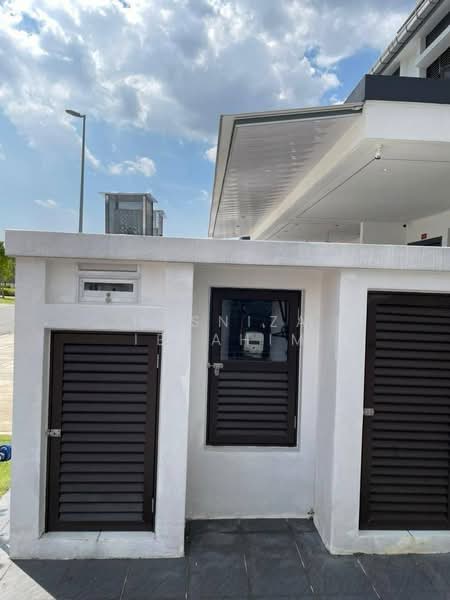 Rumah Teres untuk Disewa di Eco Grandeur (Puncak Alam) - Hasniza Ibrahim - Exterior - PropertyGuru.com.my